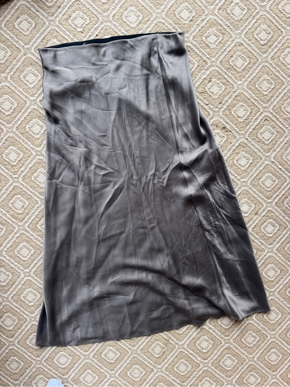 Quince 100% Silk midi skirt